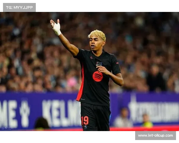 巴萨小将亚马尔欧冠首秀,创最年轻出场纪录 巴萨小将亚马尔欧冠首秀,创最年轻出场纪录